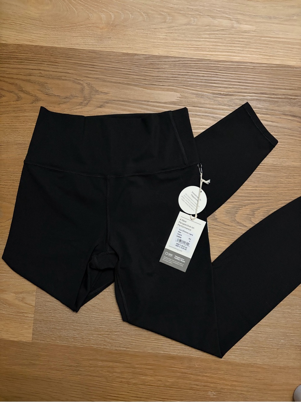 Vuori AllTheFeels Legging NWT Black size S
